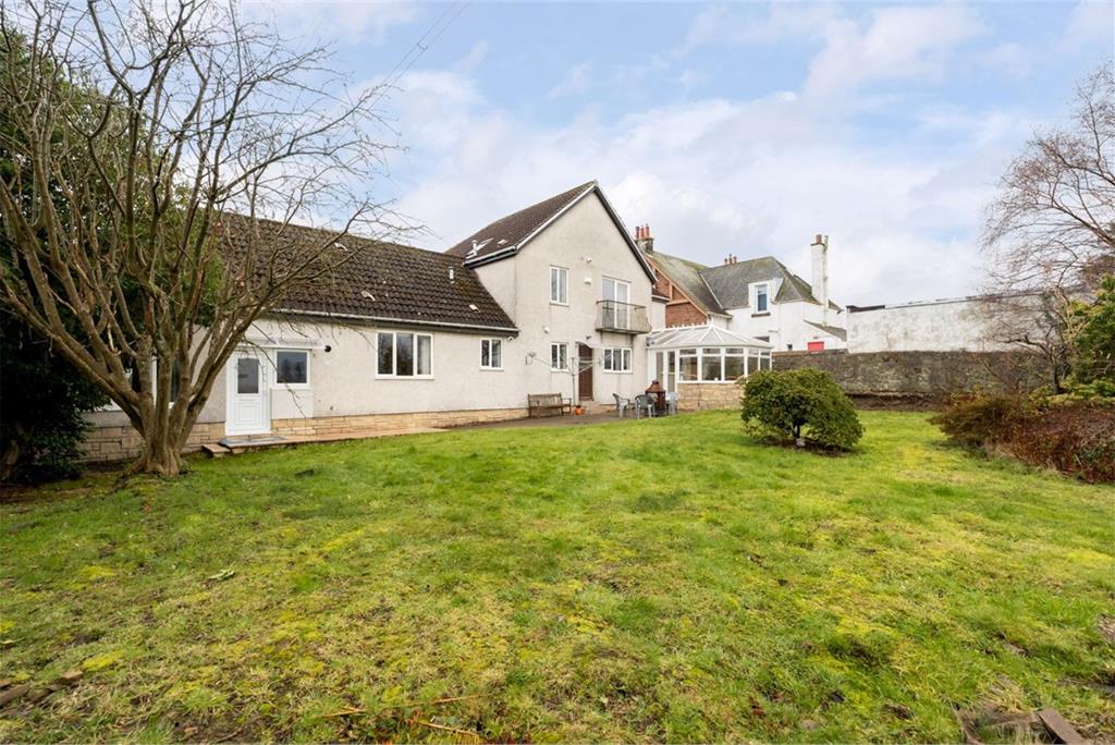 10 Lanark Road West, Juniper Green, EH14 5ER - image 24