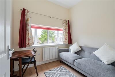 10 Lanark Road West, Juniper Green, EH14 5ER - image 32