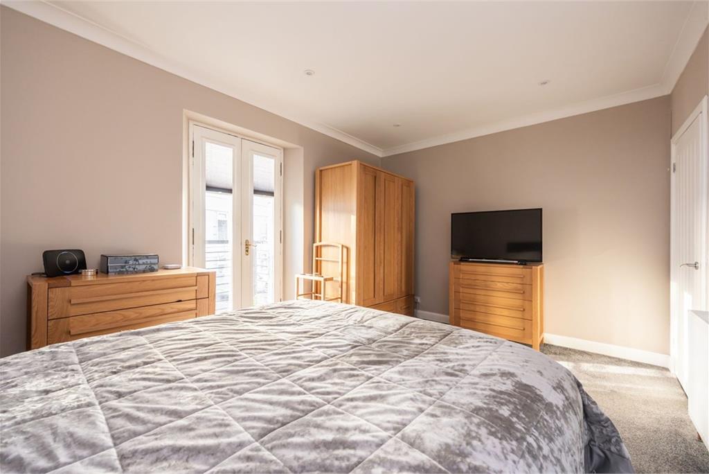 25 Dewar Place Lane, Edinburgh, EH3 8EF - image 12