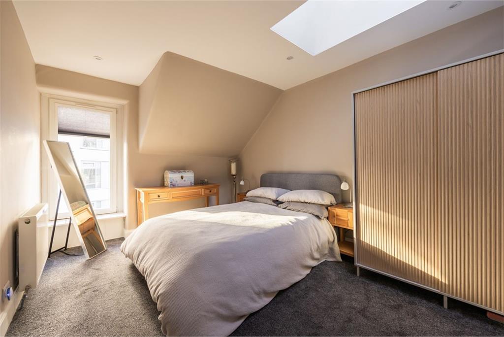 25 Dewar Place Lane, Edinburgh, EH3 8EF - image 15