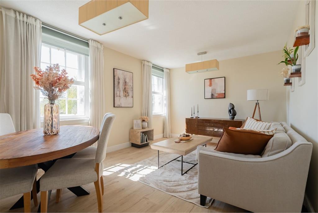 19/4 Margaret Rose Drive, Edinburgh, EH10 7ER - image 2