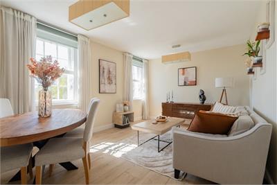 19/4 Margaret Rose Drive, Edinburgh, EH10 7ER - image 2