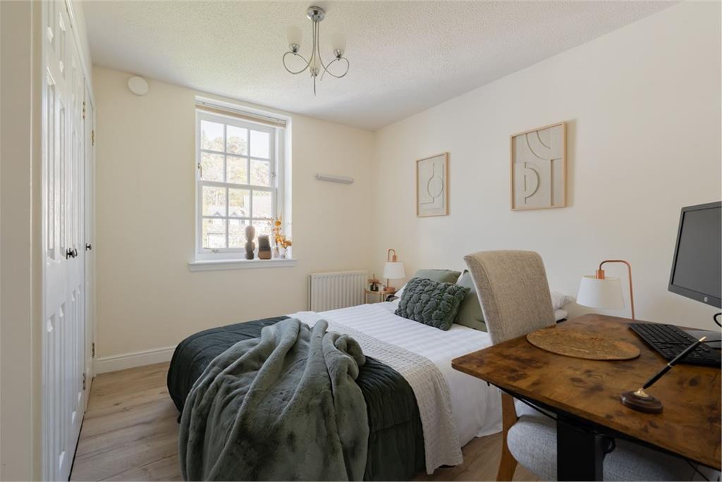 19/4 Margaret Rose Drive, Edinburgh, EH10 7ER - image 11