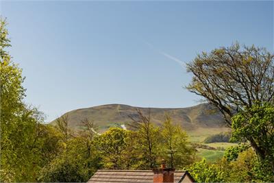 19/4 Margaret Rose Drive, Edinburgh, EH10 7ER - image 6