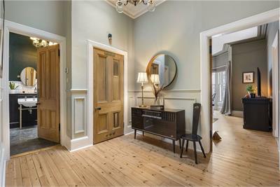 60/3 Palmerston Place,
West End,
Edinburgh,
EH12 5AY - image 17