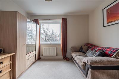 35/1 Waterfront Avenue, Edinburgh, EH5 1JD - image 7