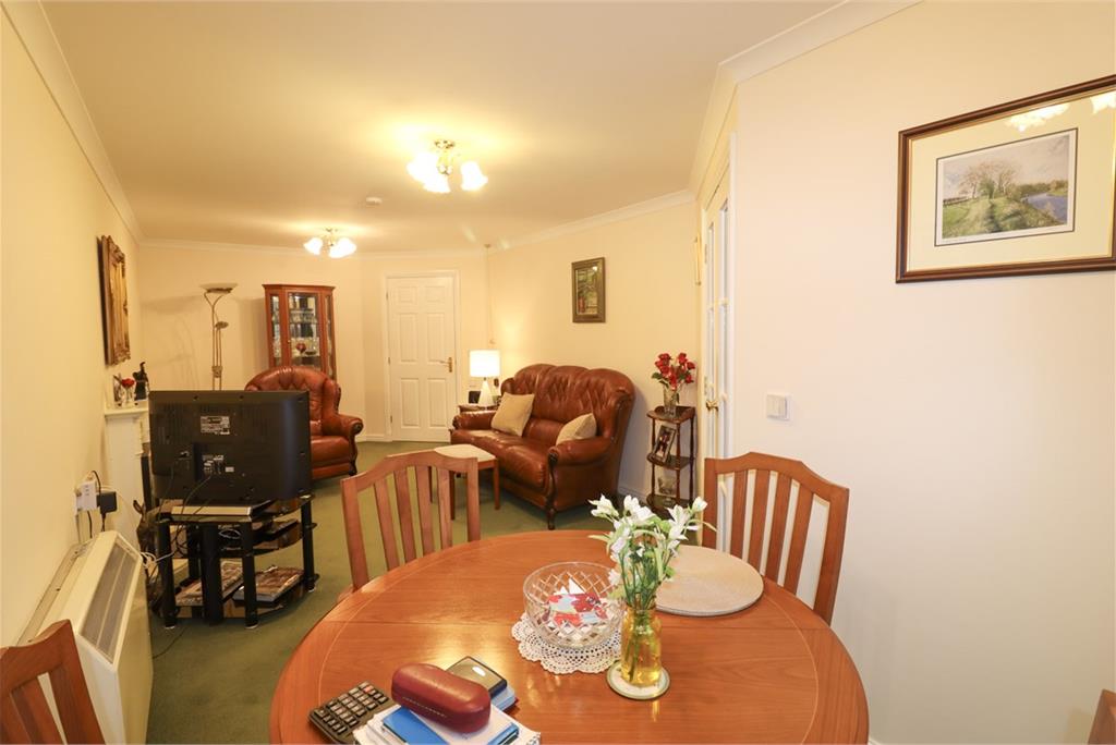 Flat 22,
The Granary,
Glebe Street,
Dumfries,
DG1 2LU - image 5