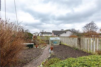 Cleveland Cottage, Main Street, Maxton, TD6 0RL - image 18