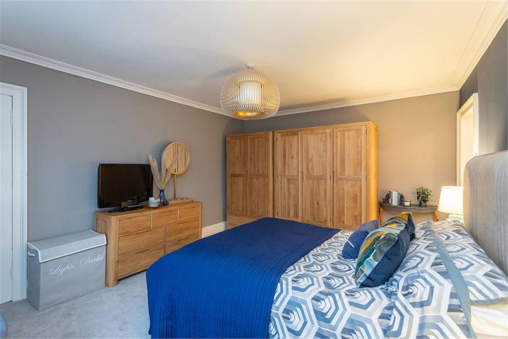 44 Belmont Street, Newtyle, PH12 8UE - image 8
