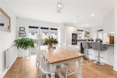20 Ben Macdui Drive, East Calder, EH53 0UY - image 2