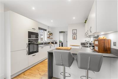 20 Ben Macdui Drive, East Calder, EH53 0UY - image 4