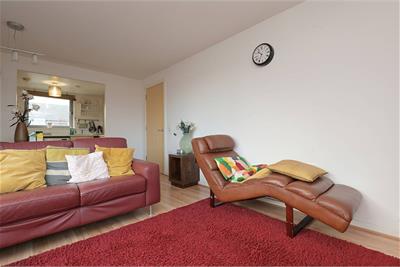 Flat 4, 1 Harewood Road, Niddrie Mains, EH16 4GF - image 5