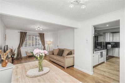 23 Speedwell Avenue, Danderhall, Midlothian, EH22 1RA - image 2