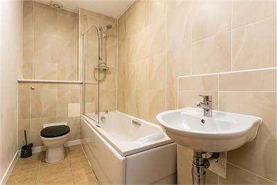 Flat 9, 4 New Mart Gardens, Edinburgh, EH14 1TZ - image 15