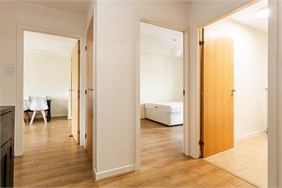Flat 9, 4 New Mart Gardens, Edinburgh, EH14 1TZ - image 17