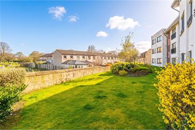 Flat 9, 4 New Mart Gardens, Edinburgh, EH14 1TZ - image 18