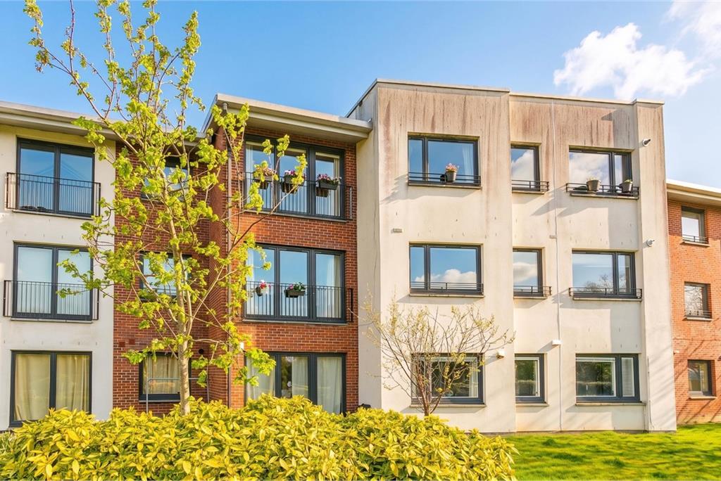 Flat 9,
4 New Mart Gardens,
Edinburgh,
EH14 1TZ - image 23