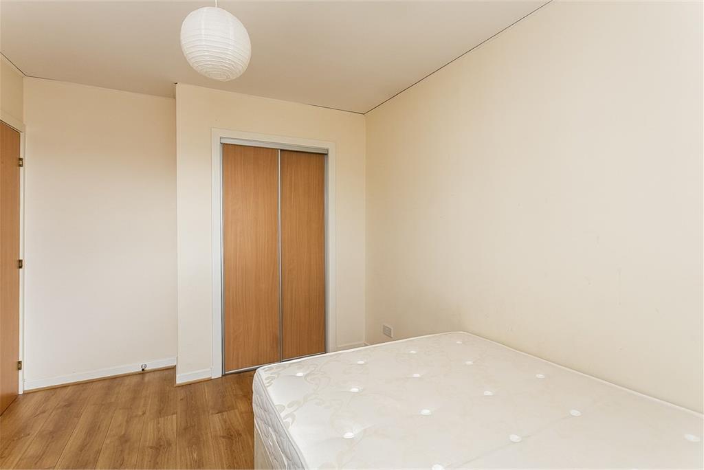 Flat 9,
4 New Mart Gardens,
Edinburgh,
EH14 1TZ - image 10