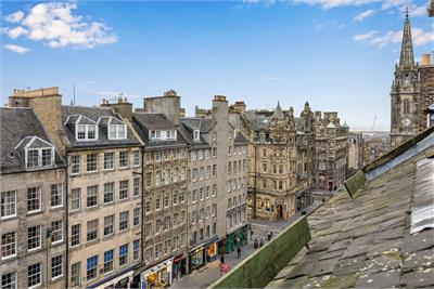 2 (5F1) Burnet's Close, 156 High Street, Edinburgh, EH1 1QU - image 13