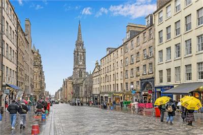 2 (5F1) Burnet's Close, 156 High Street, Edinburgh, EH1 1QU - image 14