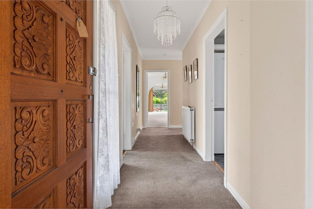 3 Leadervale Road,
Liberton
Edinburgh,
EH16 6PB - image 14