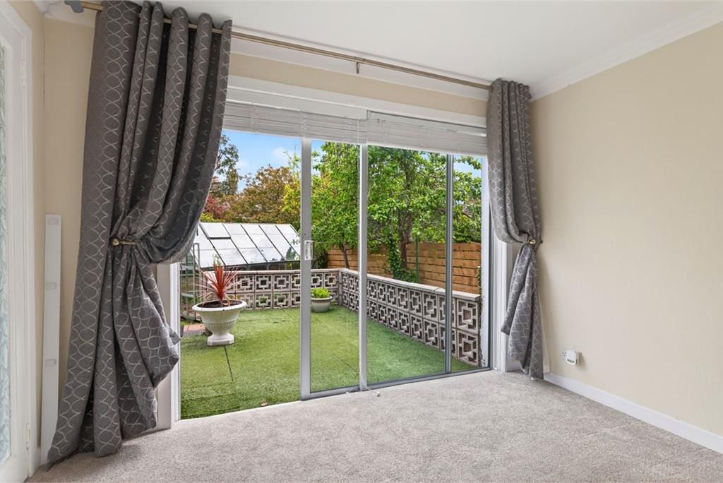 3 Leadervale Road,
Liberton
Edinburgh,
EH16 6PB - image 18