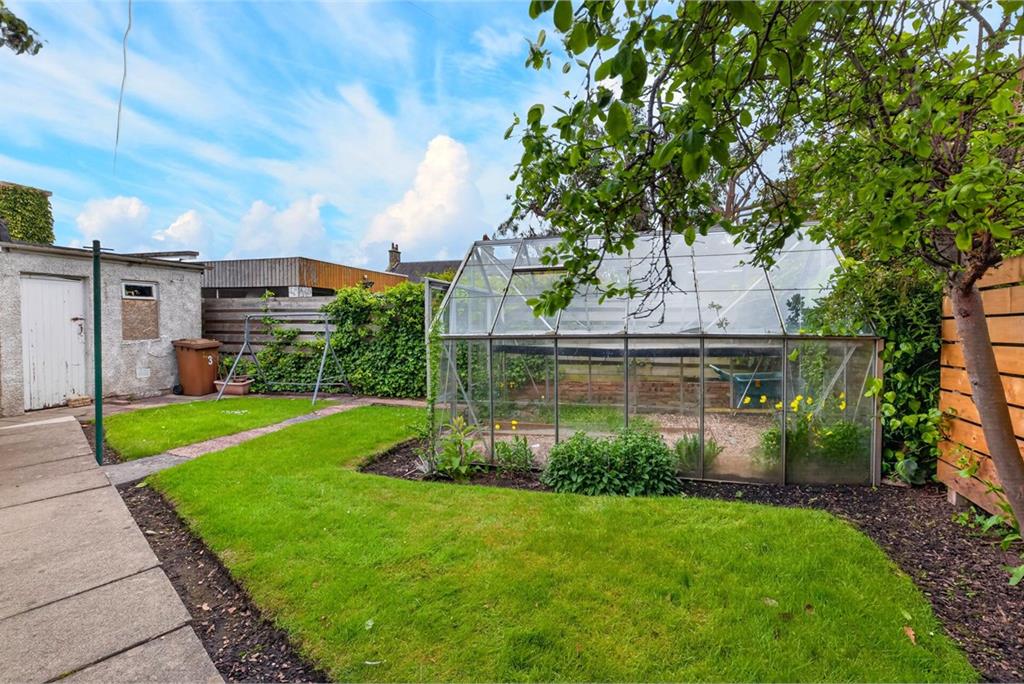 3 Leadervale Road,
Liberton
Edinburgh,
EH16 6PB - image 30