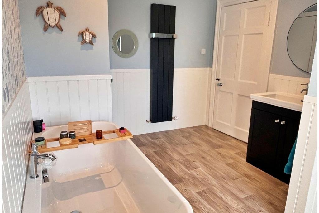 Skye House,
108 High Street,
Kirkcudbright,
DG6 4JQ - image 12