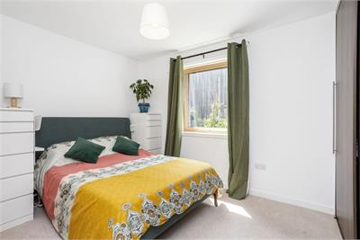 6 Hughes Close, Canonmills, Edinburgh, EH7 4FU - image 11