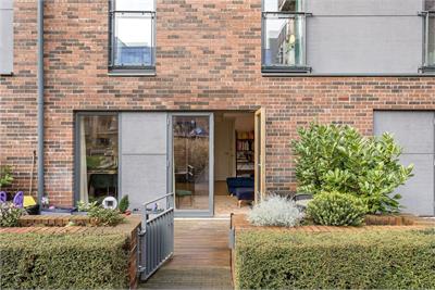 6 Hughes Close, Canonmills, Edinburgh, EH7 4FU - image 23