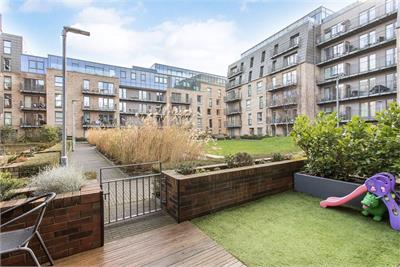 6 Hughes Close, Canonmills, Edinburgh, EH7 4FU - image 24