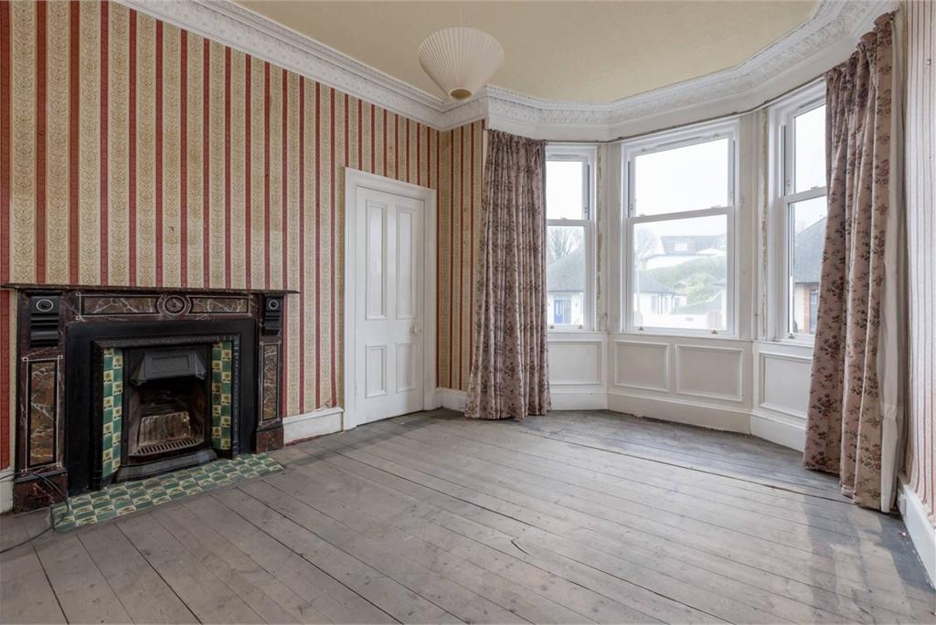 13 Eastfield,
Edinburgh,
EH15 2PW - image 16