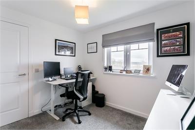 46 Louis Braille Way,
Gorebridge,
EH23 4LD - image 24