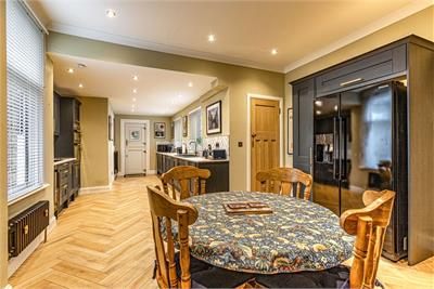 22 Wilton Hill, Hawick, TD9 8BA - image 9