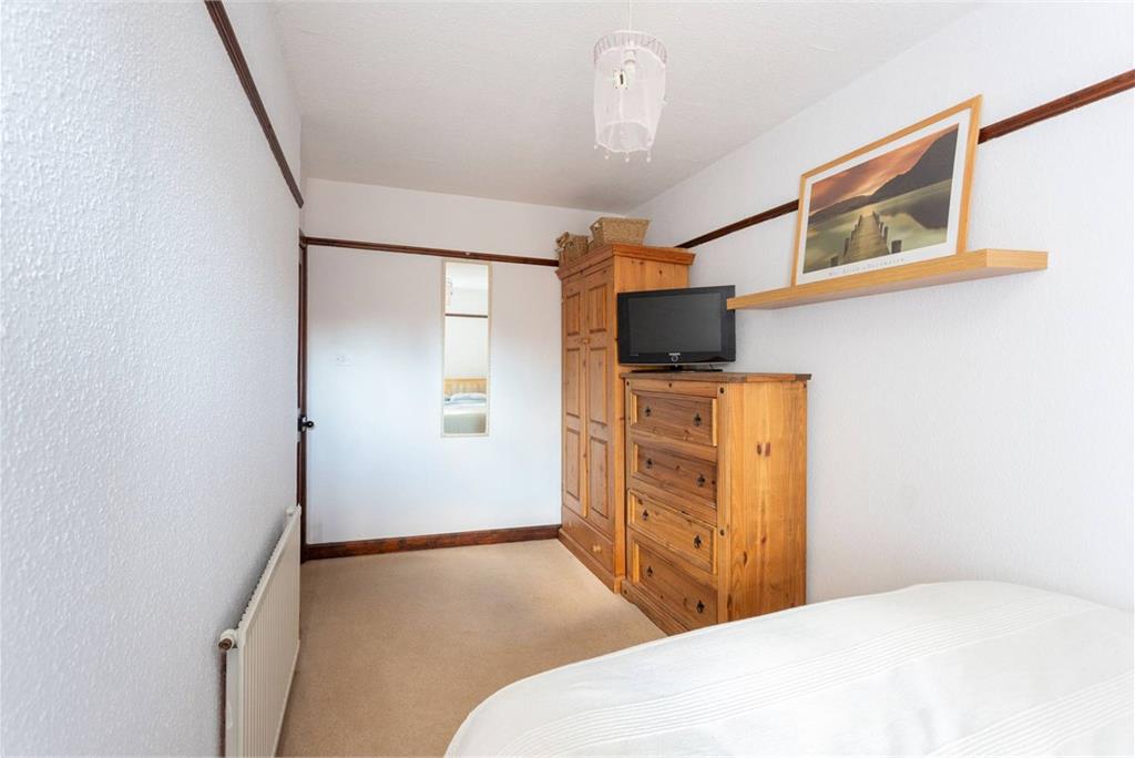 2 Riverside, Tummel Bridge, Pitlochry, PH16 5SB - image 12