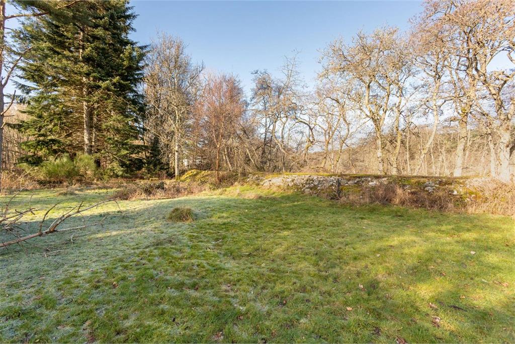 2 Riverside, Tummel Bridge, Pitlochry, PH16 5SB - image 15
