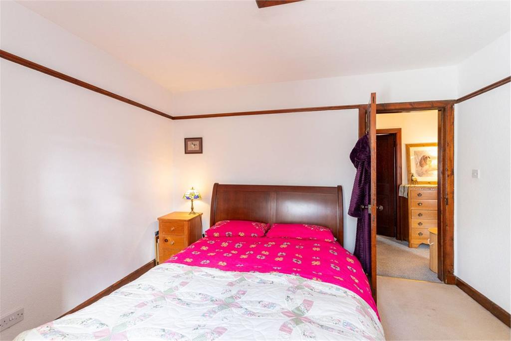 2 Riverside, Tummel Bridge, Pitlochry, PH16 5SB - image 9