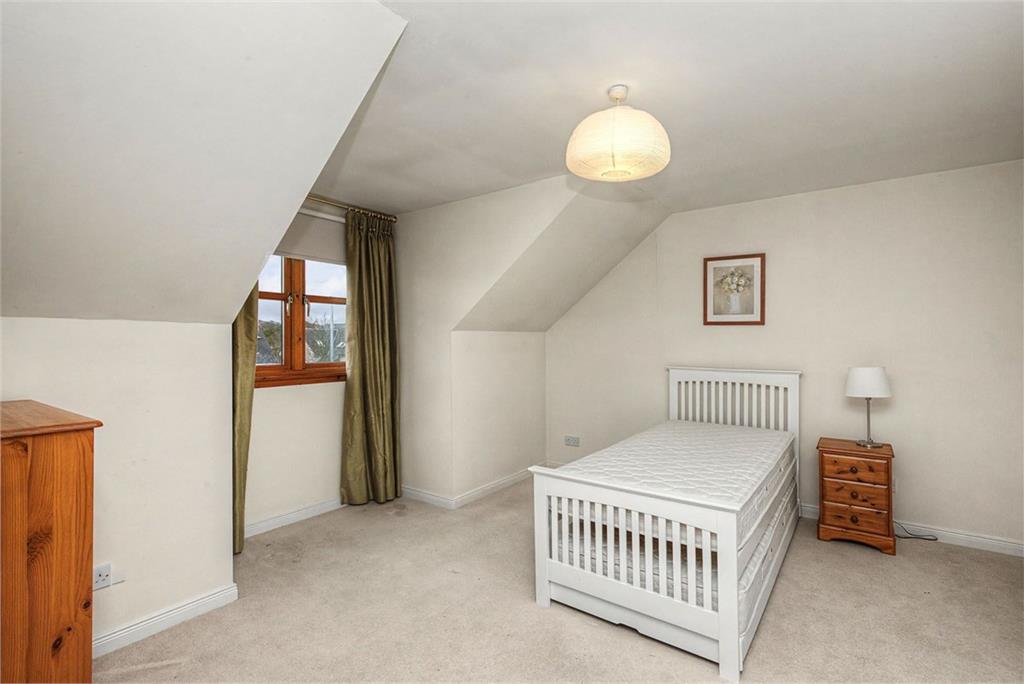 7 Broomlee Mains Court, West Linton EH46 7BP - image 7