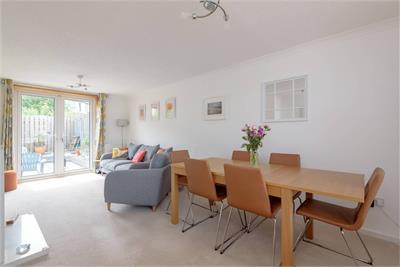 2 Lady Jane Gardens, North Berwick, EH39 4ER - image 2