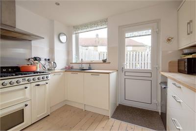 2 Lady Jane Gardens, North Berwick, EH39 4ER - image 9