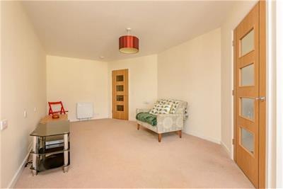 Flat 28, 21 Balcarres Street, Morningside, EH10 5JD - image 4