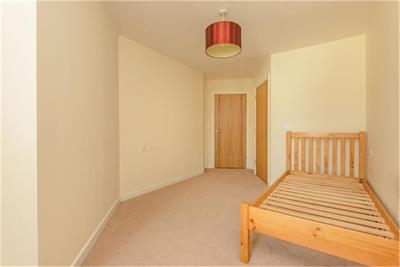 Flat 28, 21 Balcarres Street, Morningside, EH10 5JD - image 7