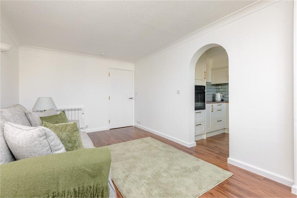 1 bed retirement property for sale Marchmont | 2/36 Homeroyal House ...