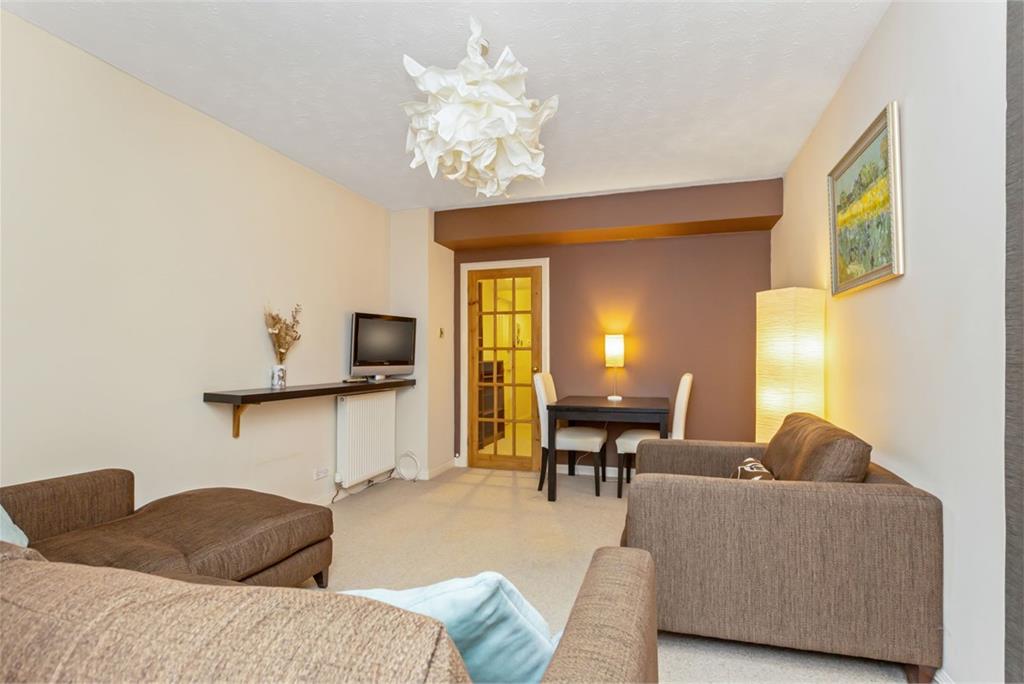 13/1 Parsons Green Terrace, Meadowbank, Edinburgh, EH8 7AG - image 2