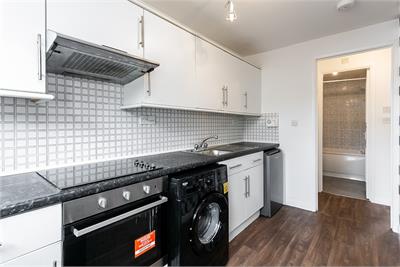 14 Upper Craigour, Edinburgh, EH17 7SF - image 7