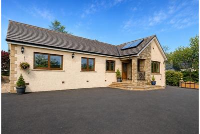 Borrowdale & Building Plot,
Blairadam,
Kelty,
KY4 0JG - image 1