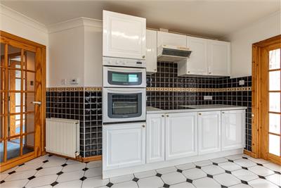 10 Leyden Park, Clovenfords, TD1 3NH - image 12