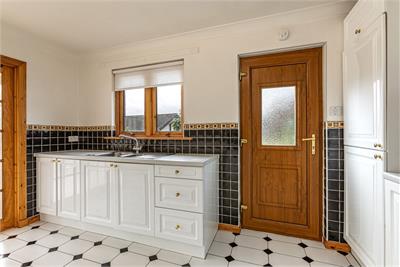 10 Leyden Park, Clovenfords, TD1 3NH - image 13