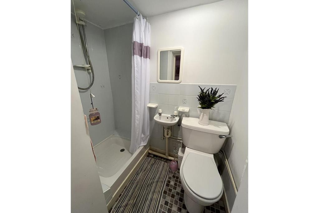 40 Lovers Walk,
Dumfries,
DG1 1LX - image 12