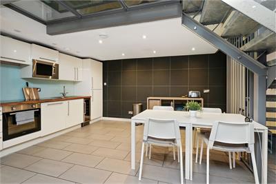 21 King's Stables Lane, Grassmarket, Edinburgh, EH1 2LQ - image 7